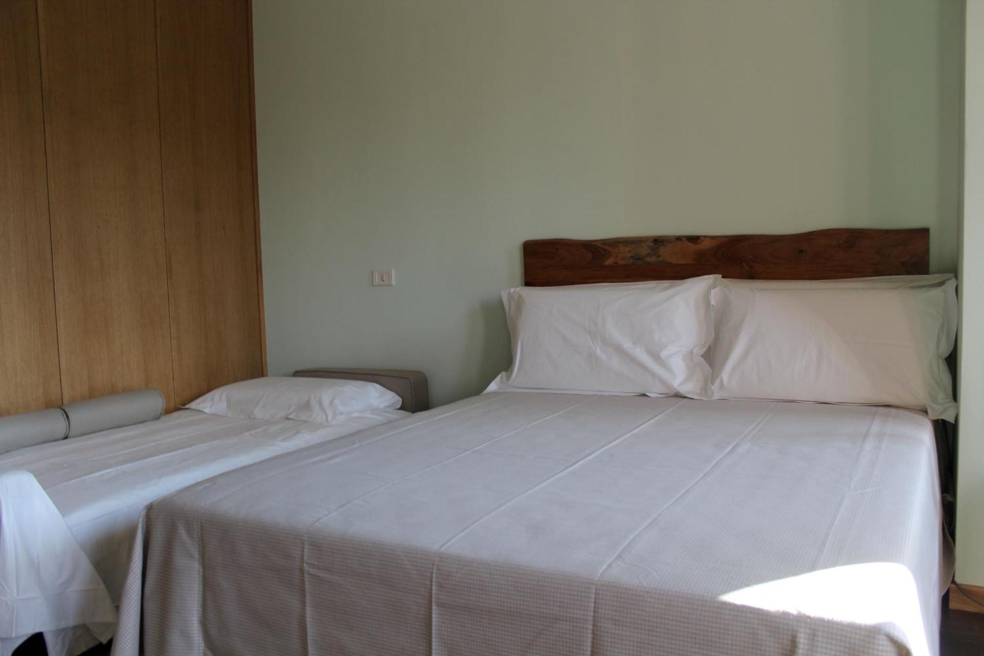 Bari Center Rooms Экстерьер фото